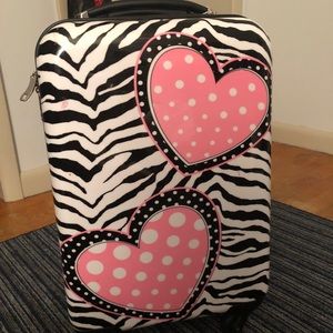 Justice 4 wheel suitcase